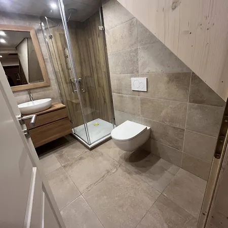 Mountain Homes - Outpost 度假居