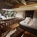 Mountain Homes - Outpost * Bönigen